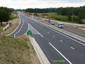 Suivi du chantier de mise à 2X2 voies de la RCEA à La Fiole