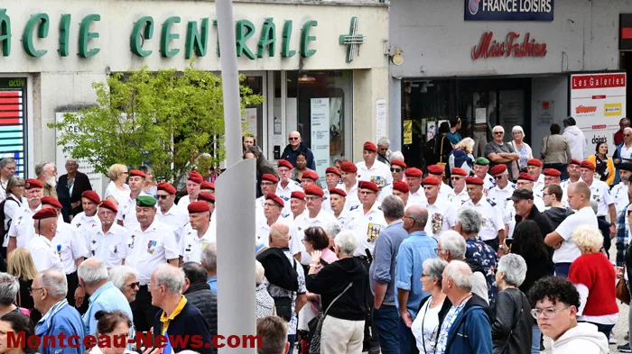 defile-liberation-montceau-07092412