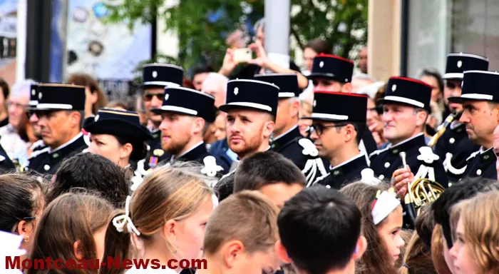defile-liberation-montceau-07092417