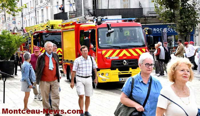 defile-liberation-montceau-07092420