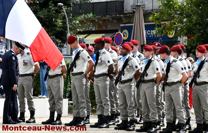 defile-liberation-montceau-07092421