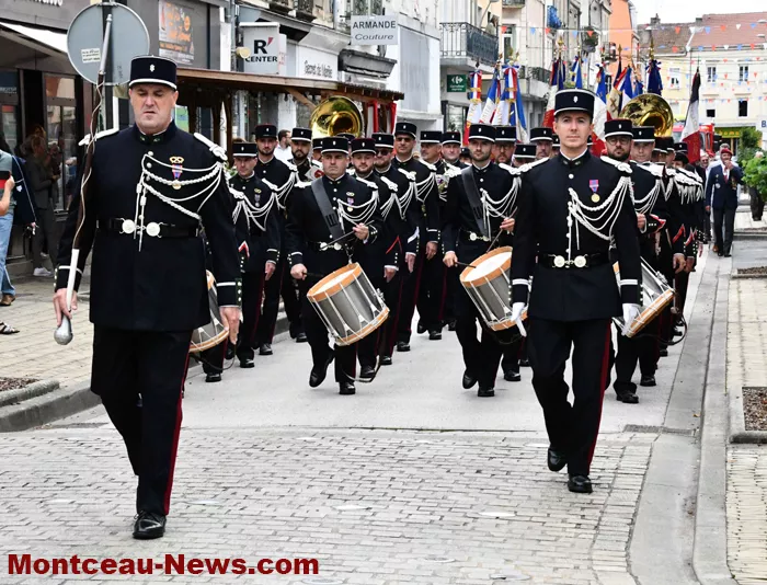 defile-liberation-montceau-0709243