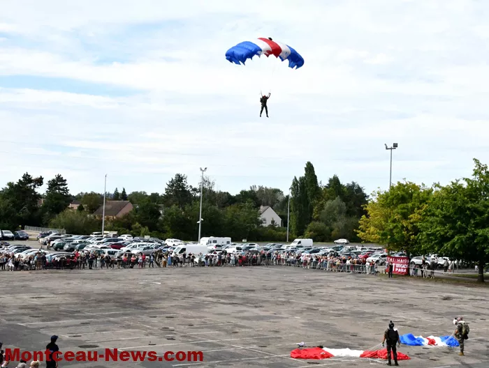 defile-montceau-07092413_1
