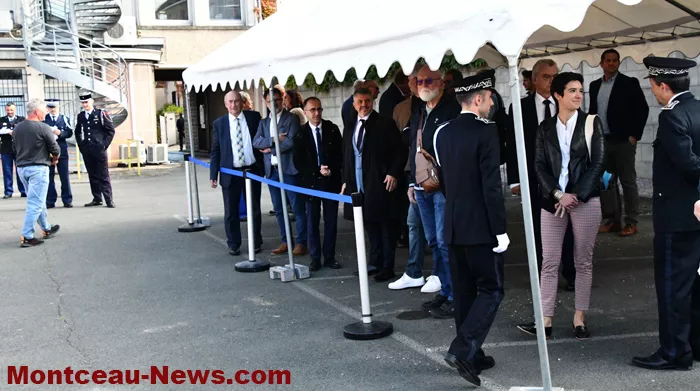 installation-commissaire-1909241