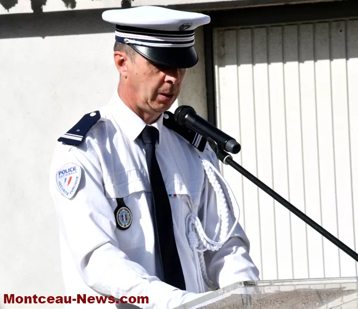 installation-commissaire-19092417