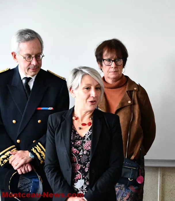 hommage-college-sanvignes-1512244