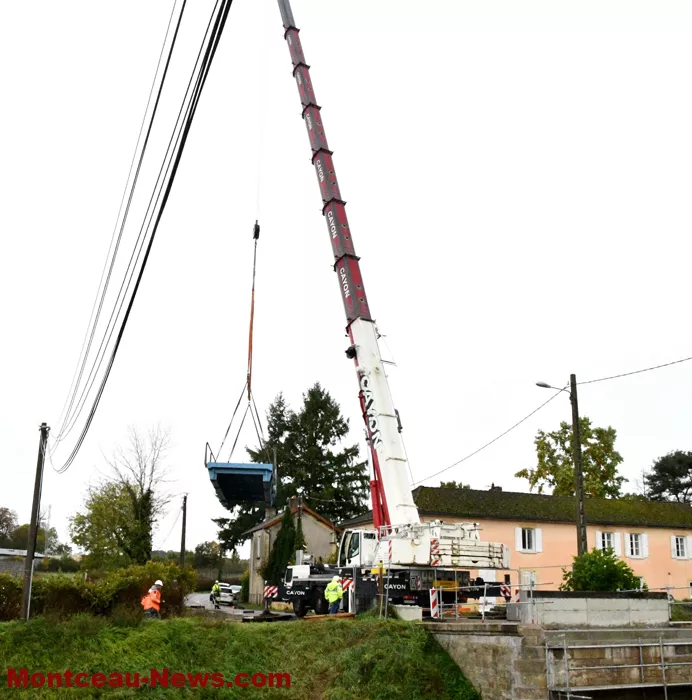 pont-provisoire-st-laurent-171024161040