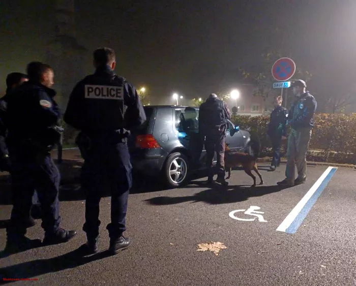 controle-police-091124161032