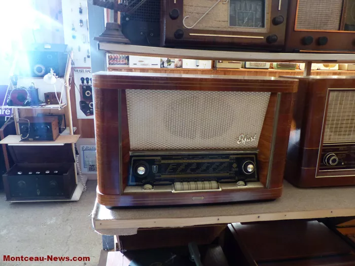 poste-radio-191124161074