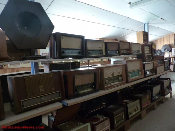 poste-radio-191124161083