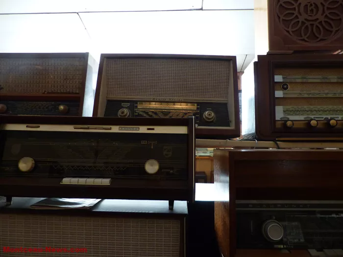 poste-radio-191124161090