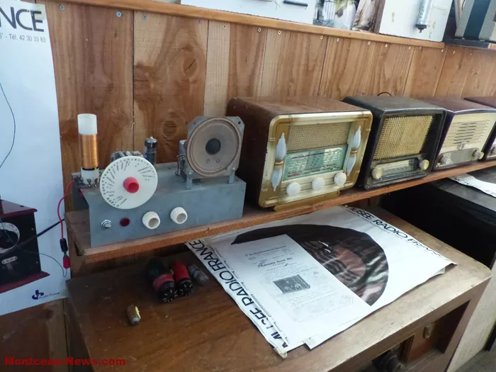 poste-radio-191124161112