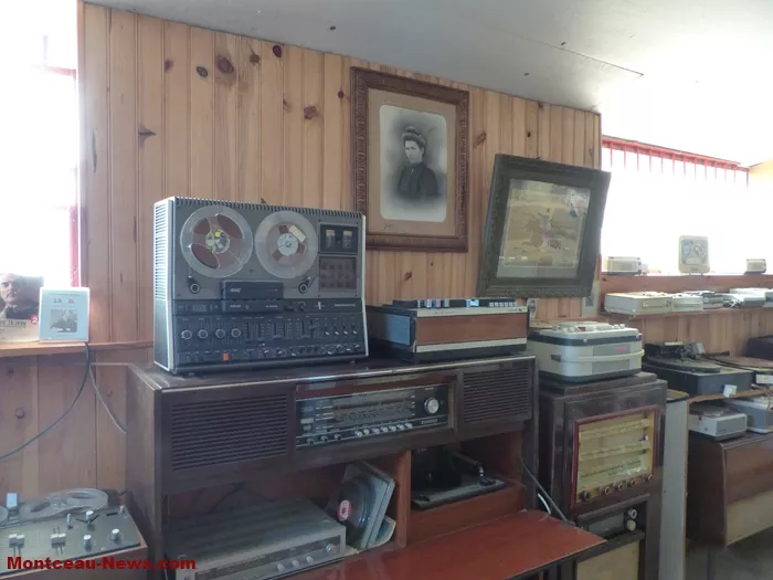 poste-radio-191124161125
