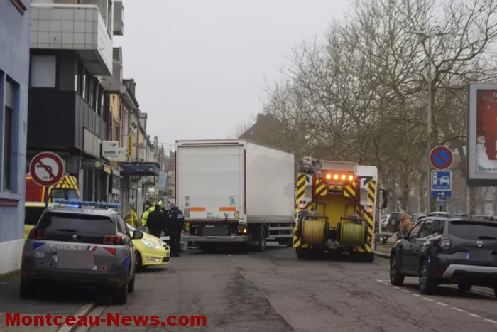 accident-mont-131224161024