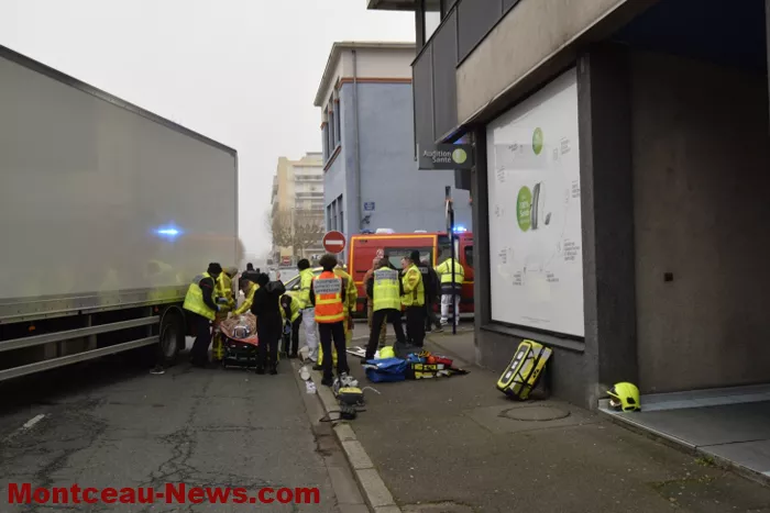 accident-mont-131224161030
