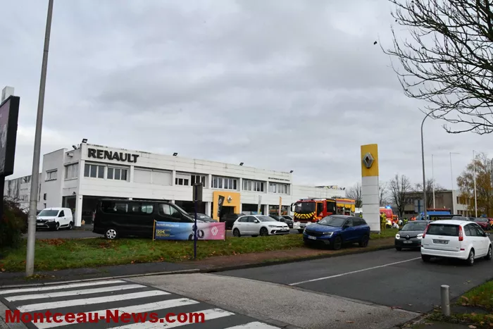feu-renault-031124161034