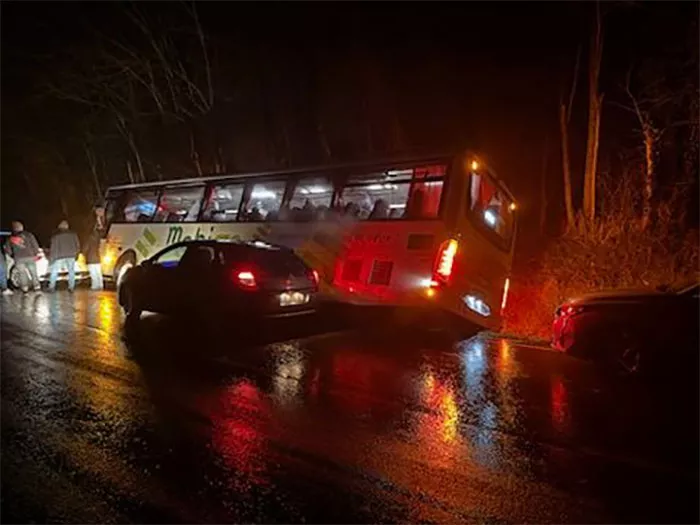 bus-041124