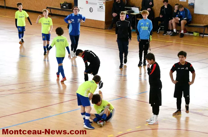 fustal-050225161027
