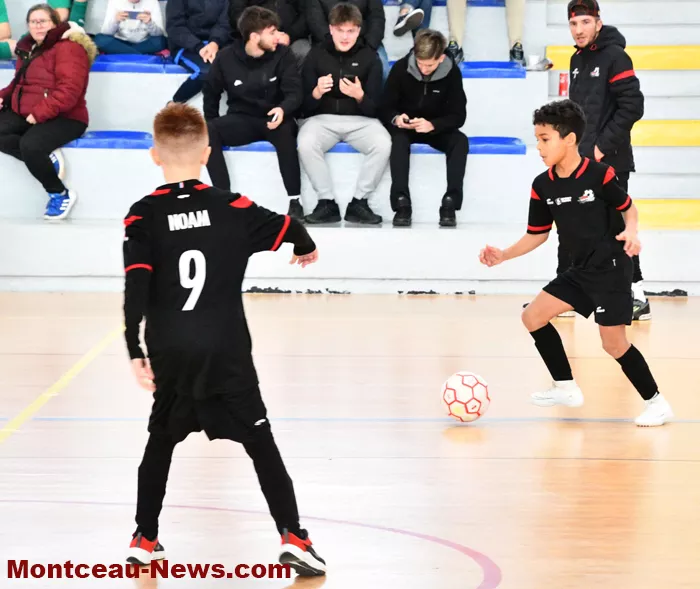 fustal-050225161032