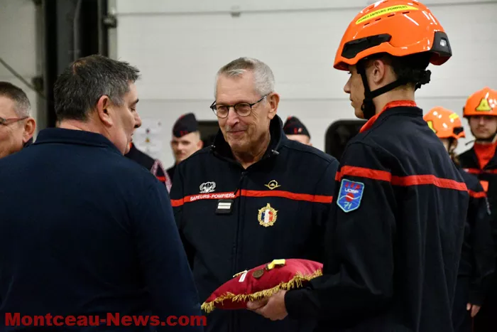 medaille-pompiers-110125161025