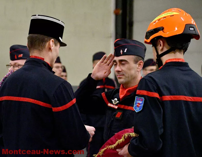 pompiers-mont-110125161034