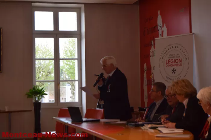 legion honneur-ag-180425161061