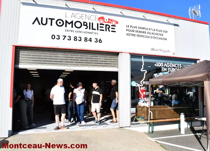 agence-automobiliere-170525161029