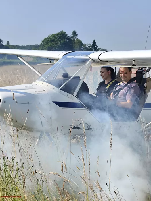 pompier-pouilloux-avion-140625161054