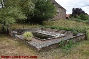 A la recherche des trésors de notre région : le lavoir de Burzy
