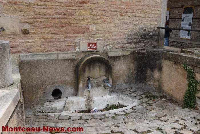 lavoir-st-gengoux-300725161028