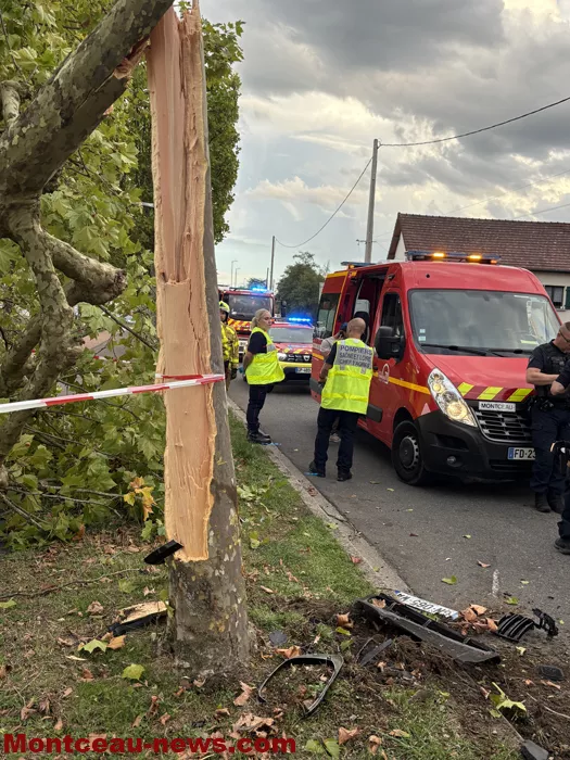 accident-plessis-030925161032