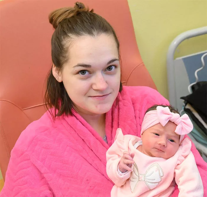 bebe-eleonore-2311252