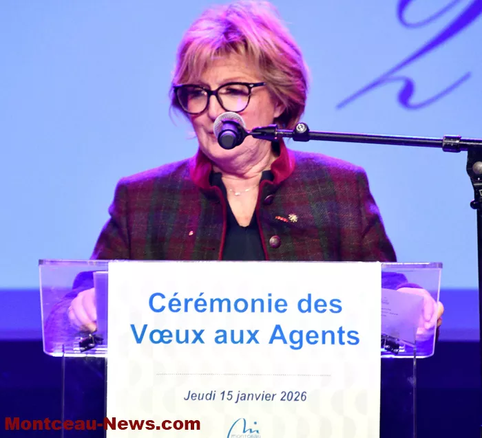 voeux-personnel-montceau-1601262