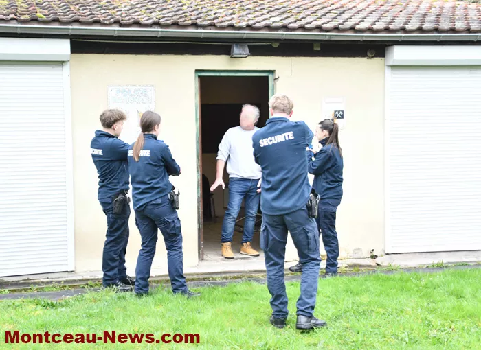 ecole-police-commissariat-1503269