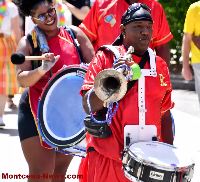 parade-omb-10052619