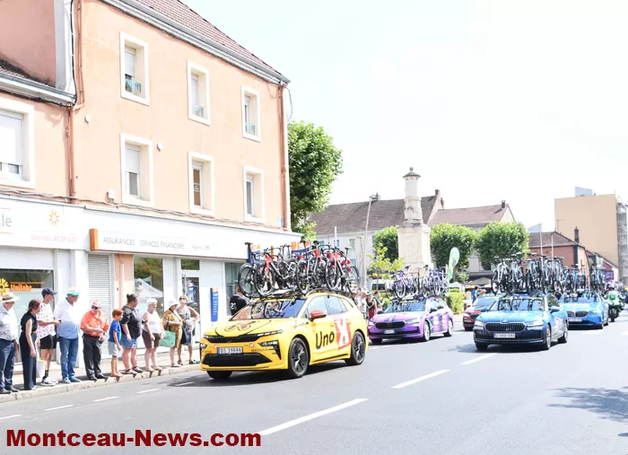 tour-course-17072654
