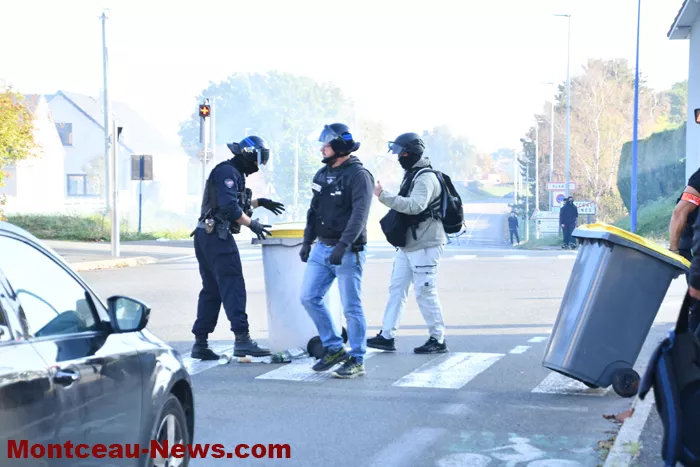 manif-lycee-05102619
