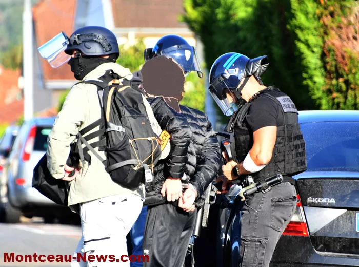 manif-lycee-05102620